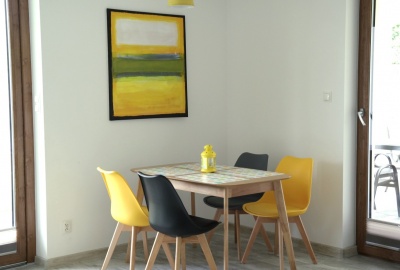 gallery-photo